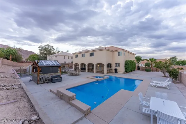 $840,000 | 6632 Isolated Avenue, Las Vegas, NV 89110