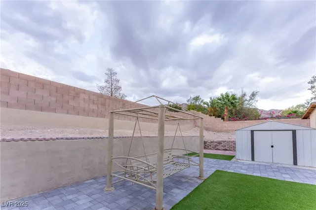 $840,000 | 6632 Isolated Avenue, Las Vegas, NV 89110