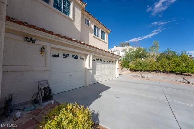 $840,000 | 6632 Isolated Avenue, Las Vegas, NV 89110