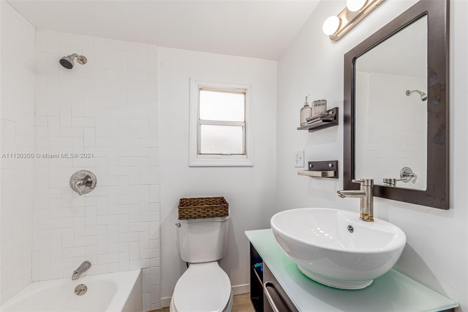 805 West Weatherbee Road Fort Pierce, FL 34982 - Photo 13 of 15 Gallery Image 13