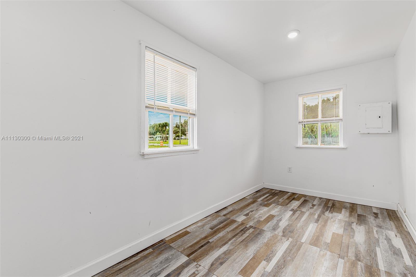 805 West Weatherbee Road Fort Pierce, FL 34982 - Photo 14 of 15 Gallery Image 14
