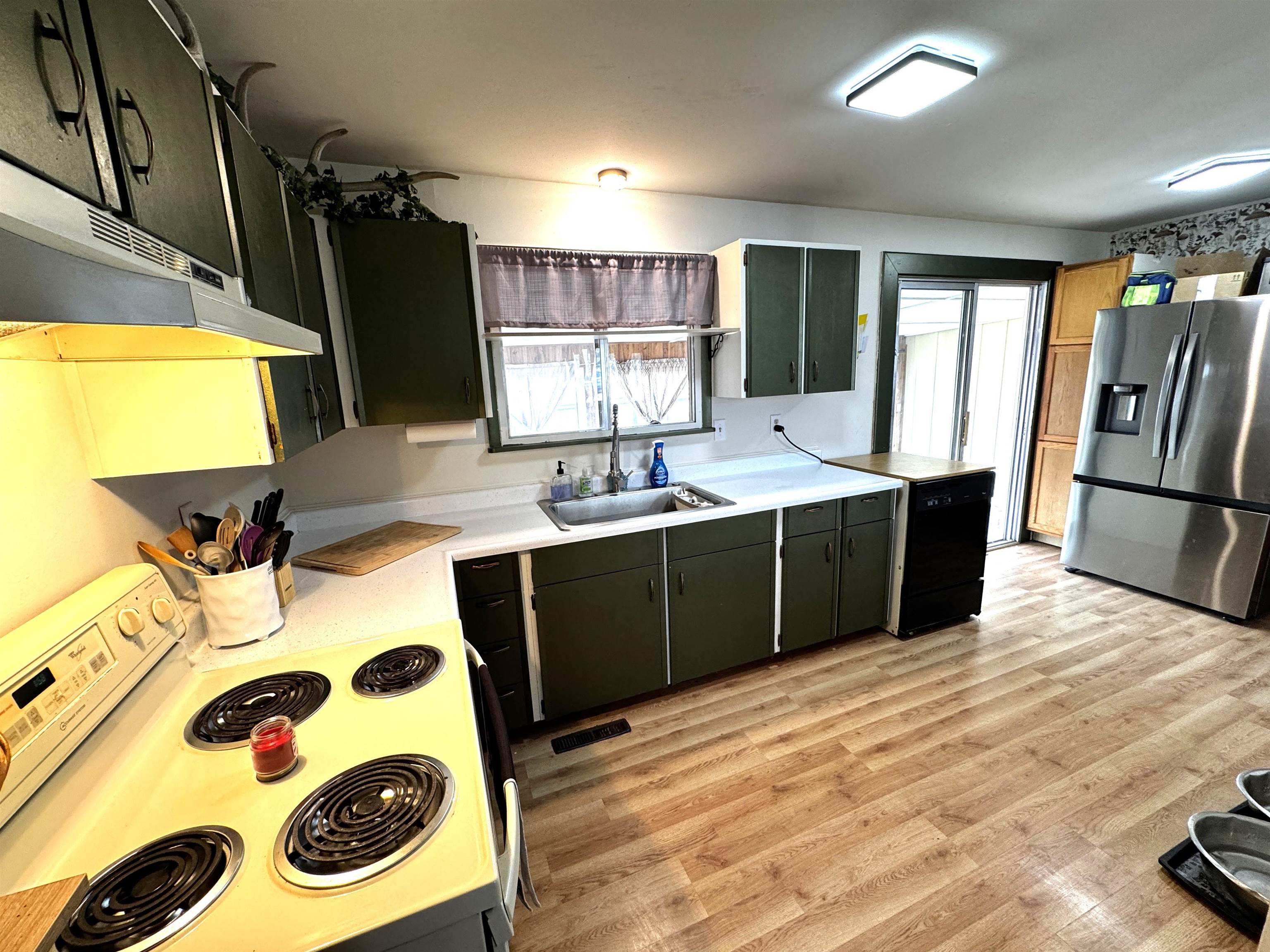 3072 Alta Vista Road Torrington, WY 82240 - Photo 7 of 34