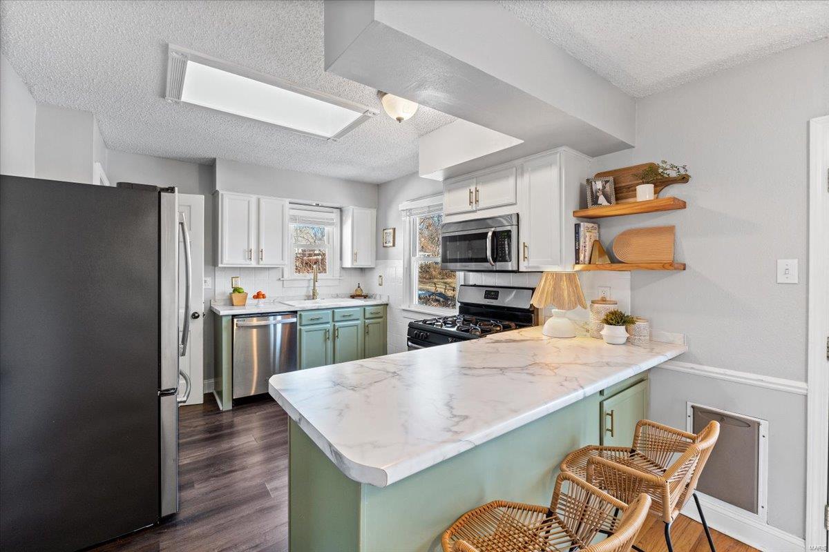 646 Lanvale Drive St. Louis, MO 63119 - Photo 13 of 53