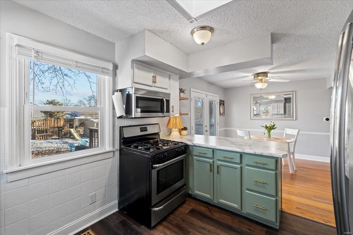 646 Lanvale Drive St. Louis, MO 63119 - Photo 15 of 53