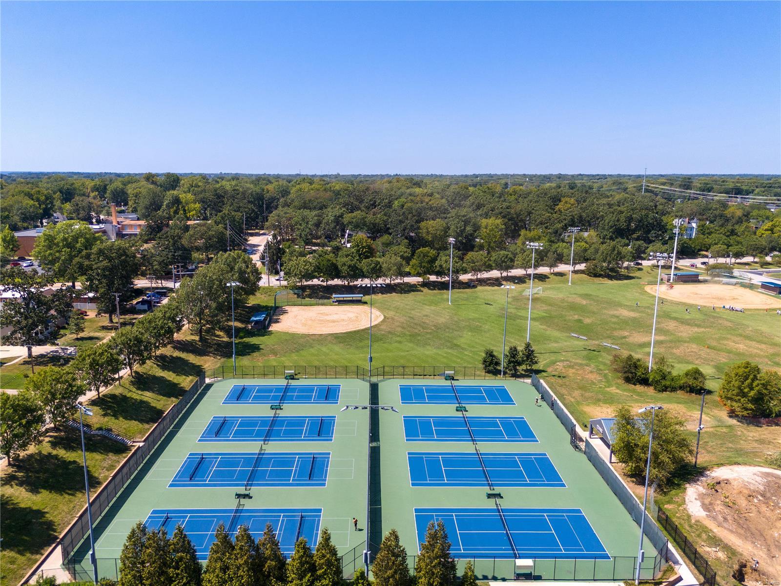 646 Lanvale Drive St. Louis, MO 63119 - Photo 43 of 53