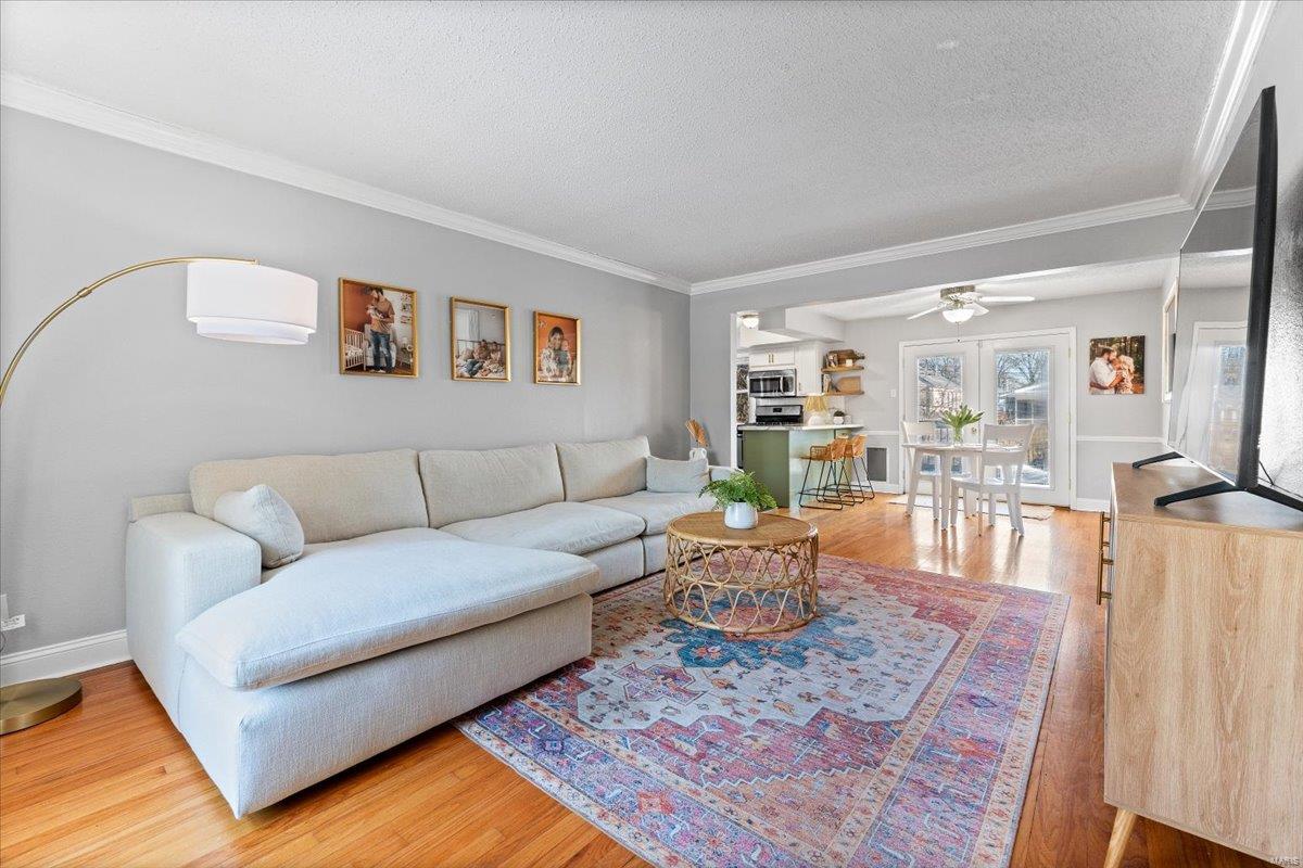 646 Lanvale Drive St. Louis, MO 63119 - Photo 8 of 53