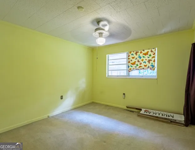 a view of room with window