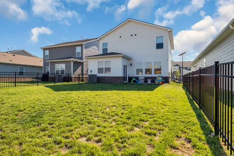 $415,000 | 1064 Linn Cv Court, Gallatin, TN 37066