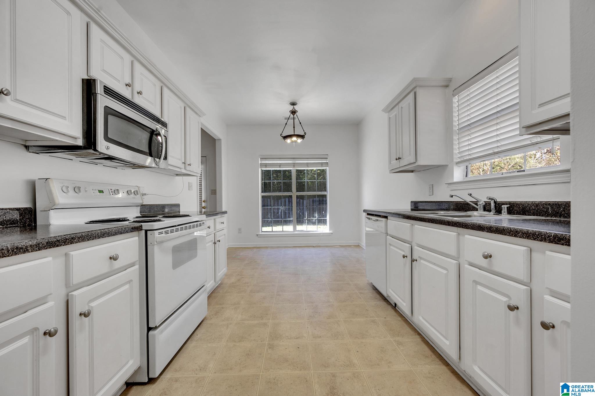 1828 Bristol Road Leeds, AL 35094 - Photo 21 of 37 Gallery Image 21