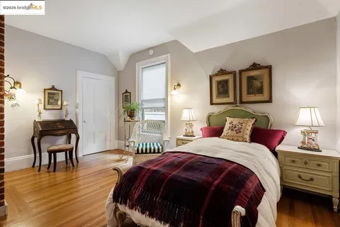 $1,648,000 | 1924 7th Avenue, Oakland, CA 94606