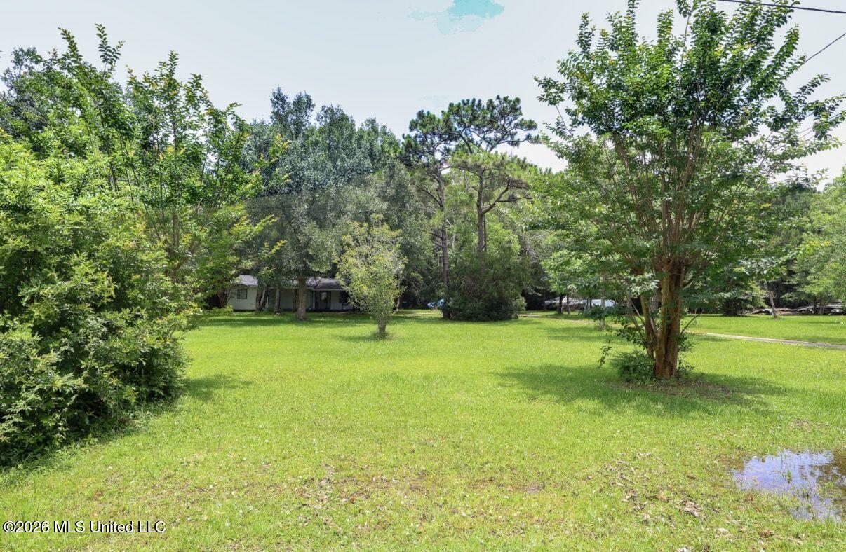 3012 Ridgedale Road Gautier, MS 39553 - Photo 3 of 30 2-web-or-mls-IMG_1651