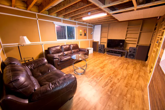 $245,900 | 104 Mallard Circle, Beaver Dam, WI 53916