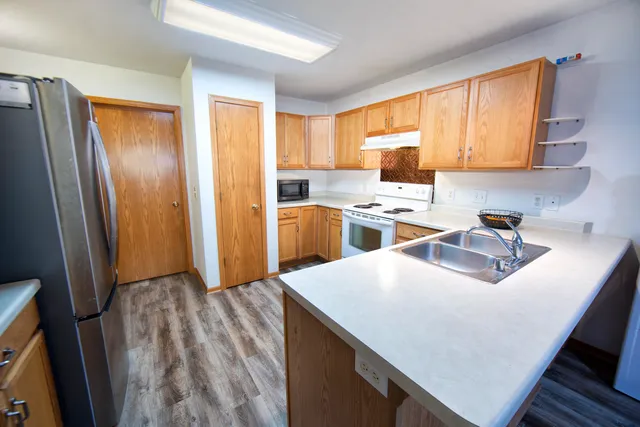 $245,900 | 104 Mallard Circle, Beaver Dam, WI 53916