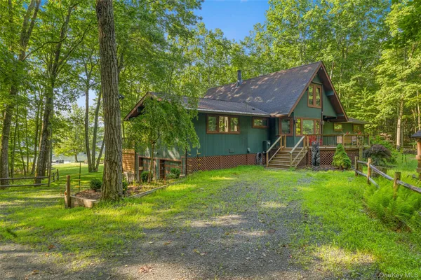 $1,300,000 | 253 York Lake Estates Road, Barryville, NY 12719
