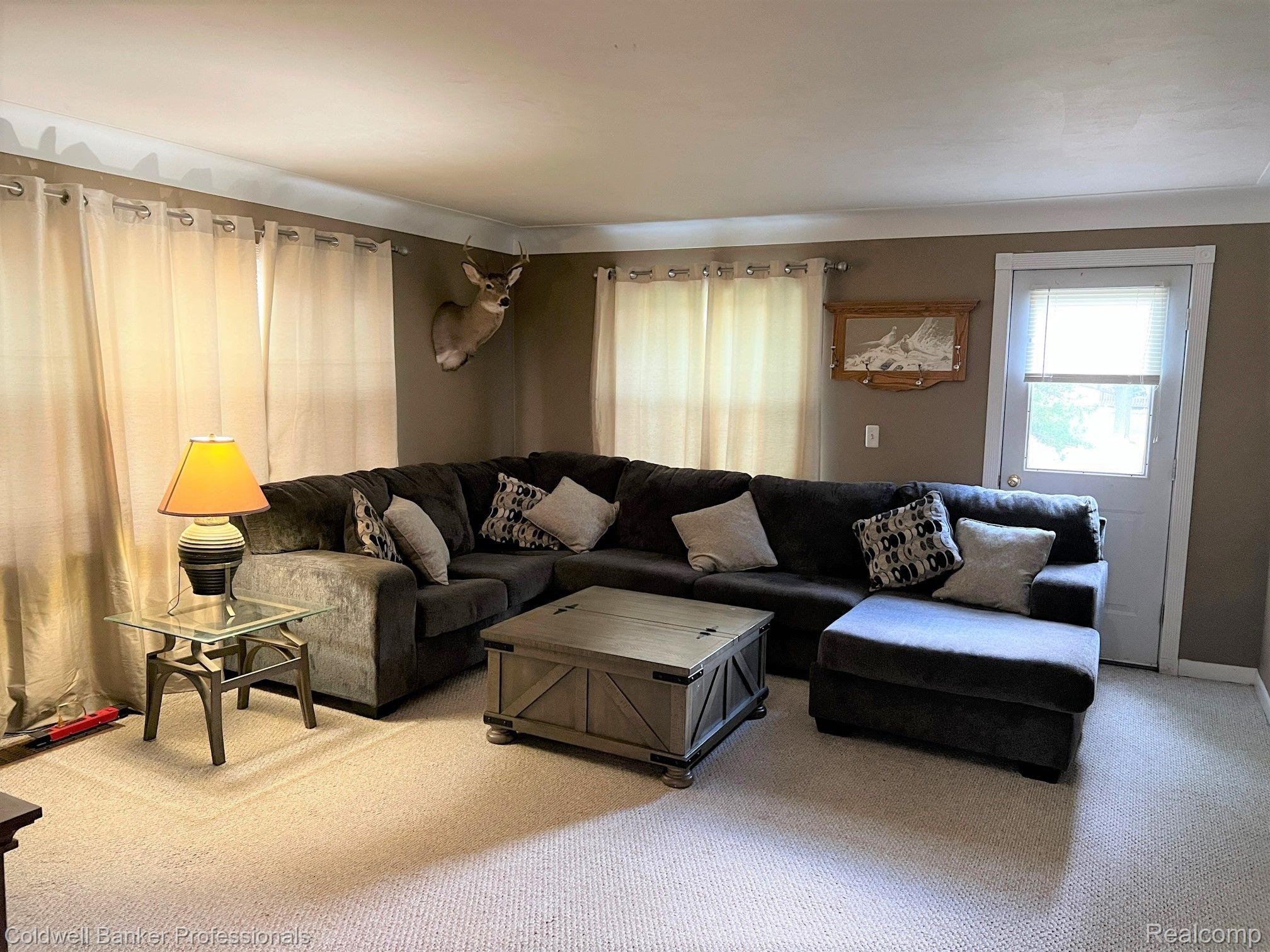 1800 North Nicholson Road Fowlerville, MI 48836 - Photo 2 of 25 Gallery Image 2