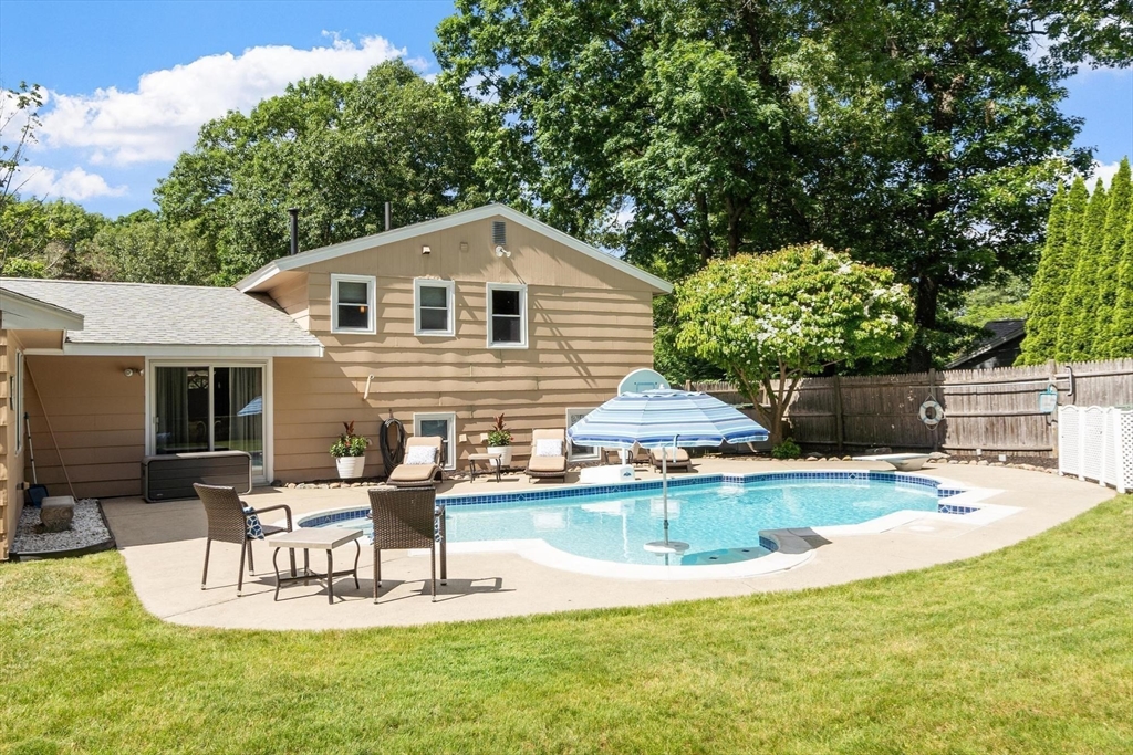 9 Brookbridge Road Peabody, MA 01960 - Photo 37 of 42