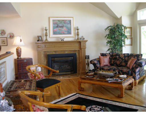 758 Jerusalem Road Cohasset, MA 02025 - Photo 3 of 26 Gallery Image 3