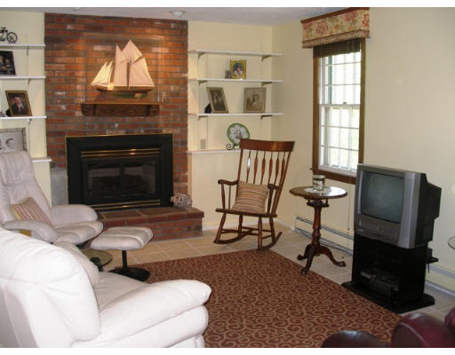 758 Jerusalem Road Cohasset, MA 02025 - Photo 7 of 26 Gallery Image 7