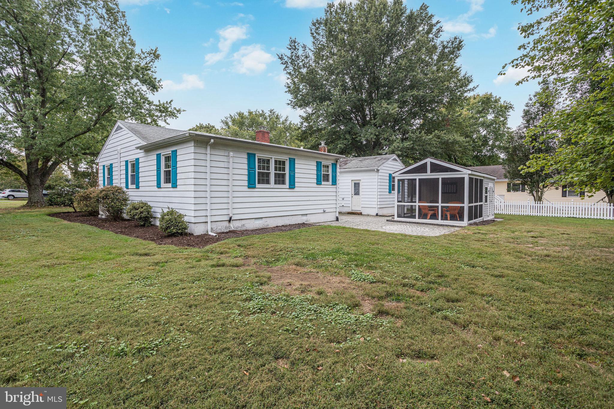 313 Cleveland Road St. Michaels, MD 21663 - Photo 5 of 43 back with detached screened porch