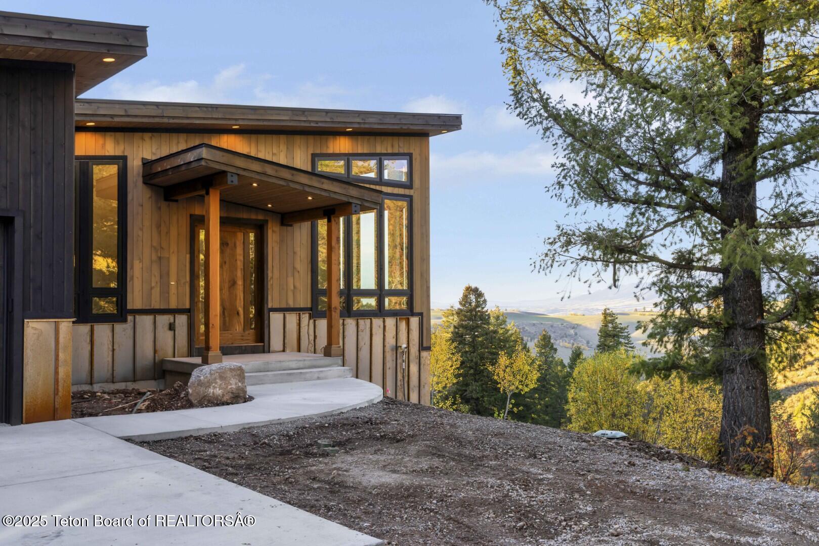 1480 Cutthroat Run Irwin, ID 83428 - Photo 4 of 64 1 - Exterior (4) (Large)