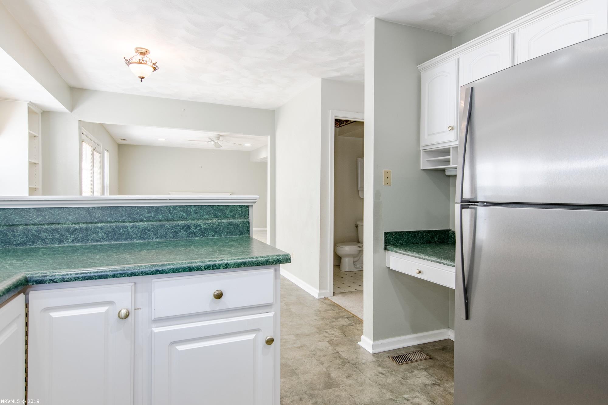 503 Meadow Ridge Radford, VA 24141 - Photo 24 of 52 Gallery Image 24