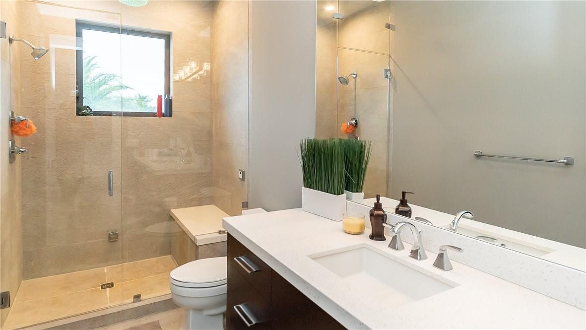 5600 Southwest 198th Terrace Southwest Ranches, FL 33332 - Photo 60 of 75 2nd Floor Bedroom/Bath