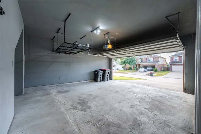 $2,900 | 18318 Canary Bluff Lane, Cypress, TX 77433