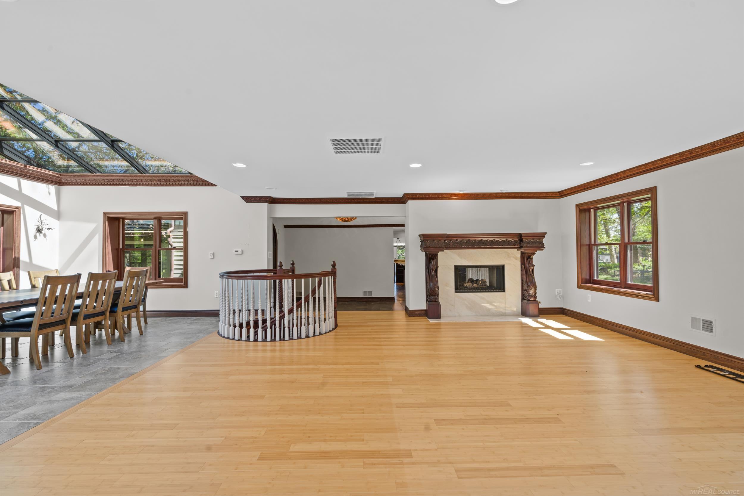 1071 Nakomis Road Lake Orion, MI 48362 - Photo 13 of 71