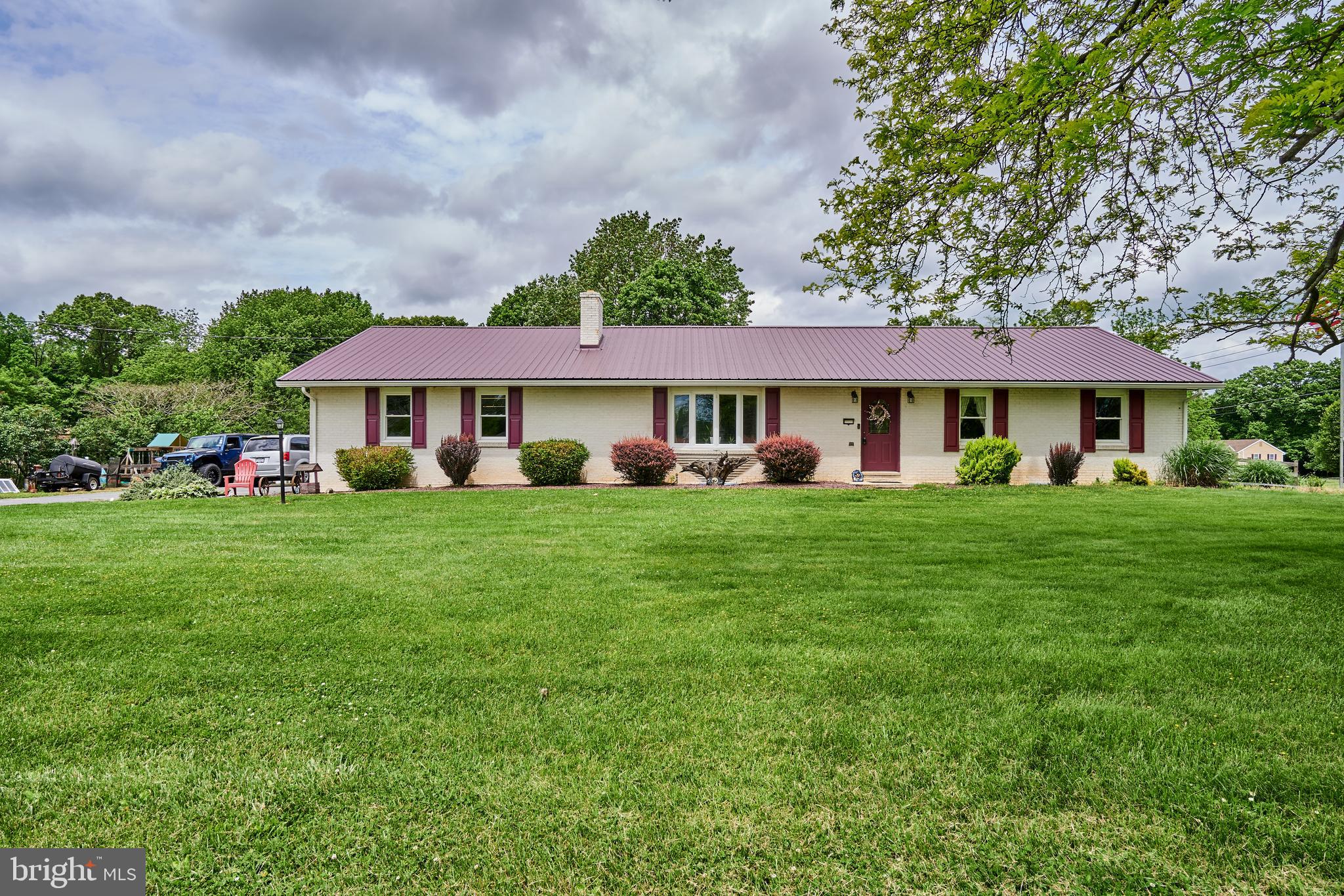 1 Clay Road Carlisle, PA 17015 - Photo 1 of 37 Welcome to 1 Clay Road!