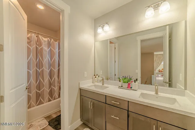 $799,000 | 944 Los Alamitos Street, Minden, NV 89423