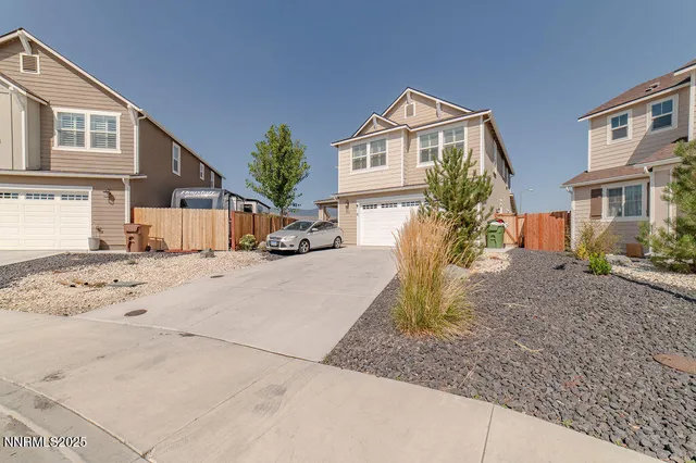 $799,000 | 944 Los Alamitos Street, Minden, NV 89423