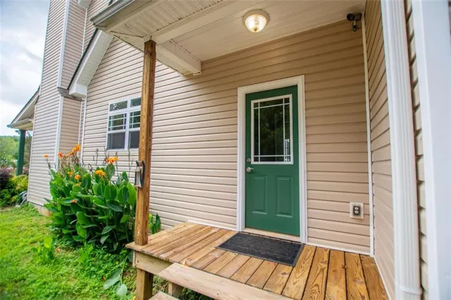 $439,000 | 9800 Court Lynn Lane, Winston, GA 30187