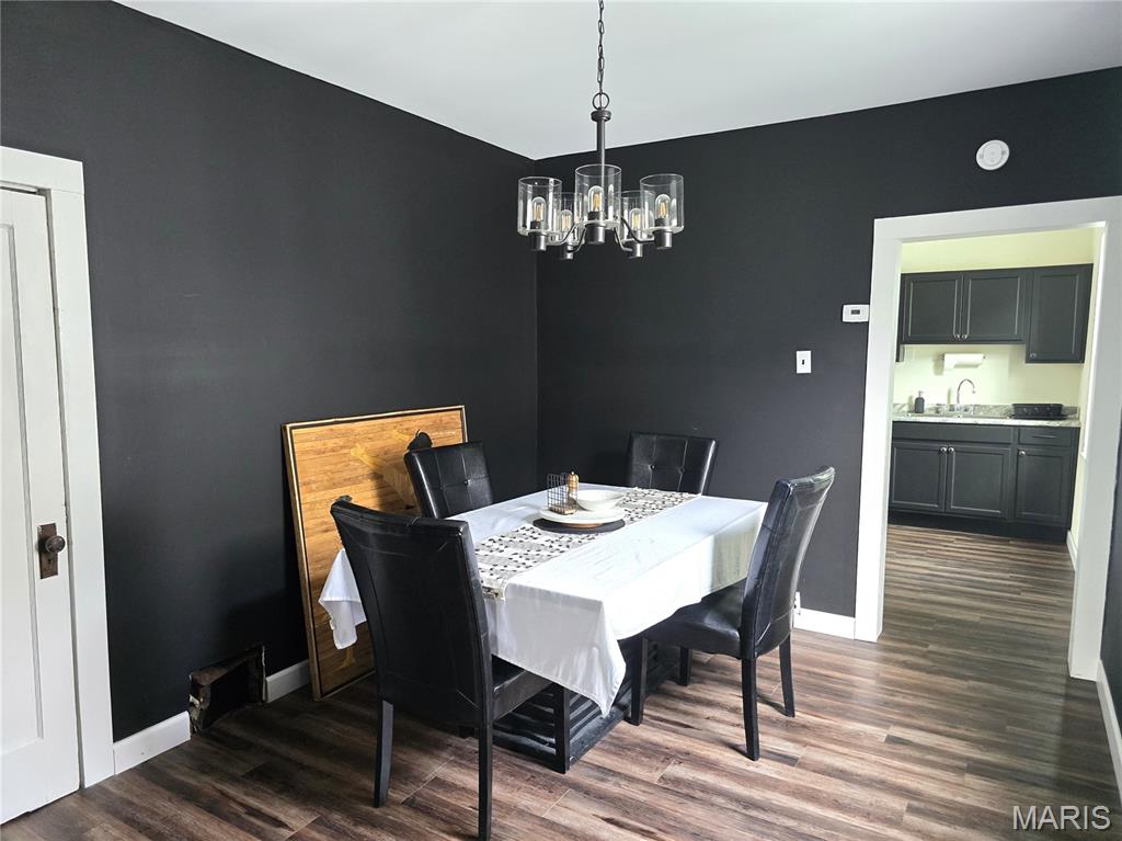 3438 Watson Road St. Louis, MO 63139 - Photo 5 of 15 Gallery Image 5