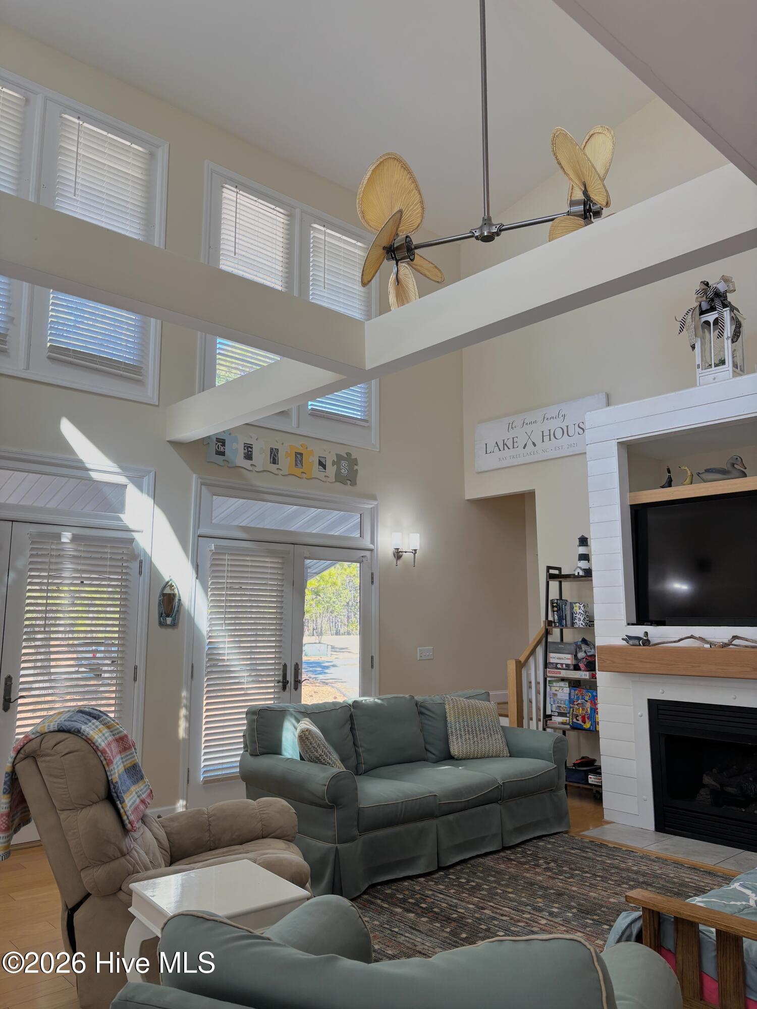 275 Spring Branch Drive Harrells, NC 28444 - Photo 18 of 32 Living Room