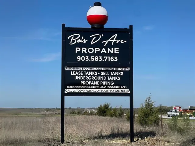 a view of a large building with an outdoor space