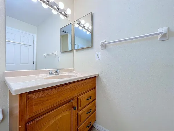 $299,000 | 1211 Franford Drive, Brandon, FL 33511