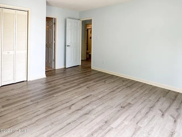 $2,550 | 7301 Sound Drive, Unit EAST, Emerald Isle, NC 28594