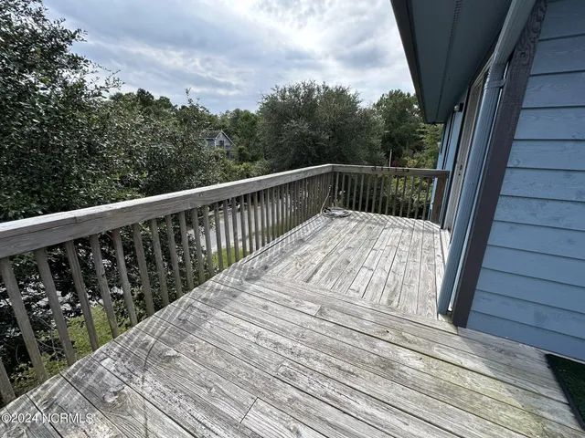 $2,550 | 7301 Sound Drive, Unit EAST, Emerald Isle, NC 28594