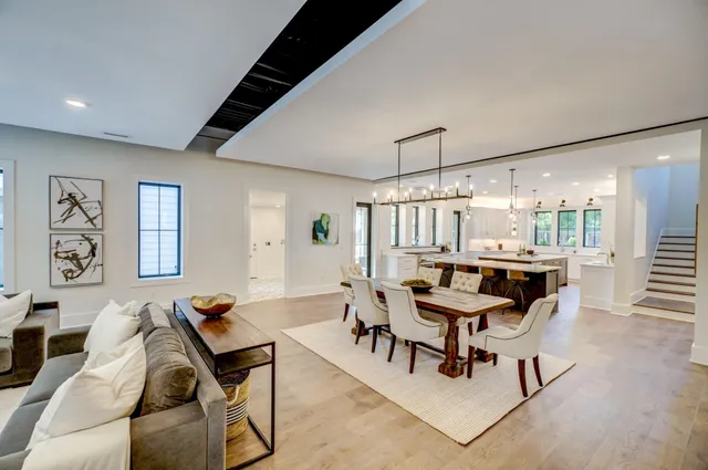 $1,950,000 | 809 5th Street North, Stillwater, MN 55082