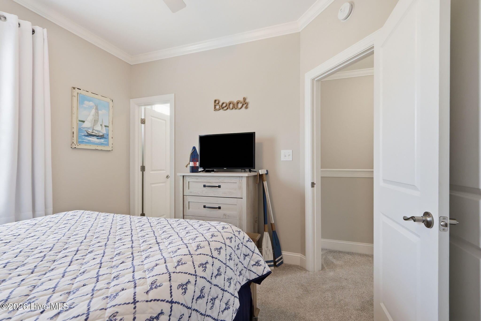 2800 West Fort Macon Road, Unit 52 Atlantic Beach, NC 28512 - Photo 22 of 46 Guest Bedroom w/Private Bath