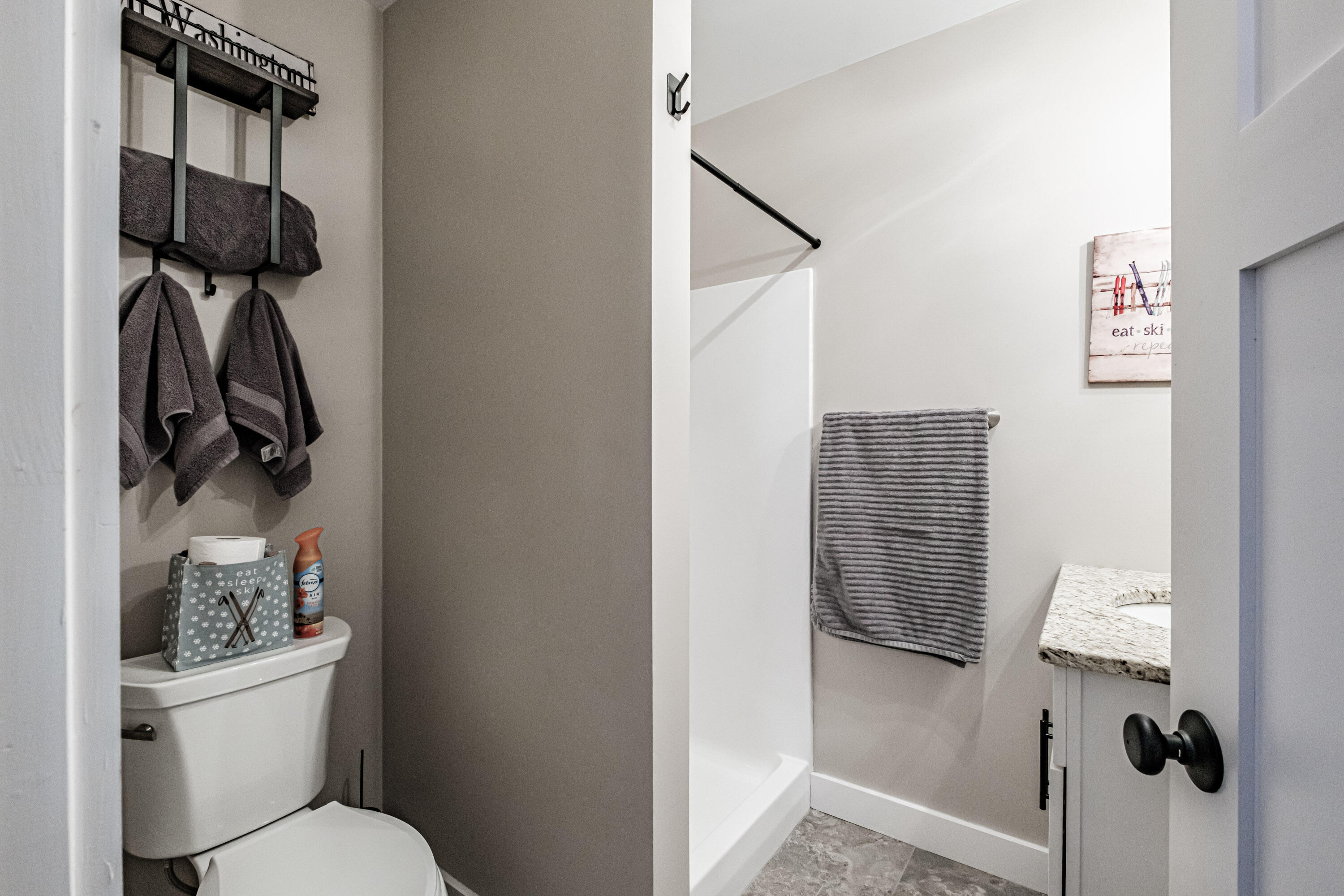 135 Vernon Street, Unit 7B Bethel, ME 04217 - Photo 7 of 32 20260226gp-61015