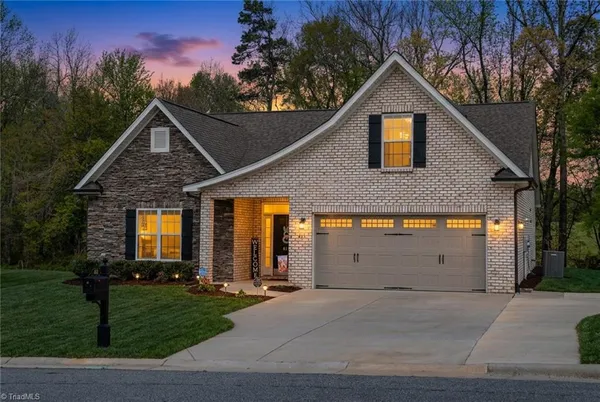 $429,000 | 411 Freemont Drive, Thomasville, NC 27360
