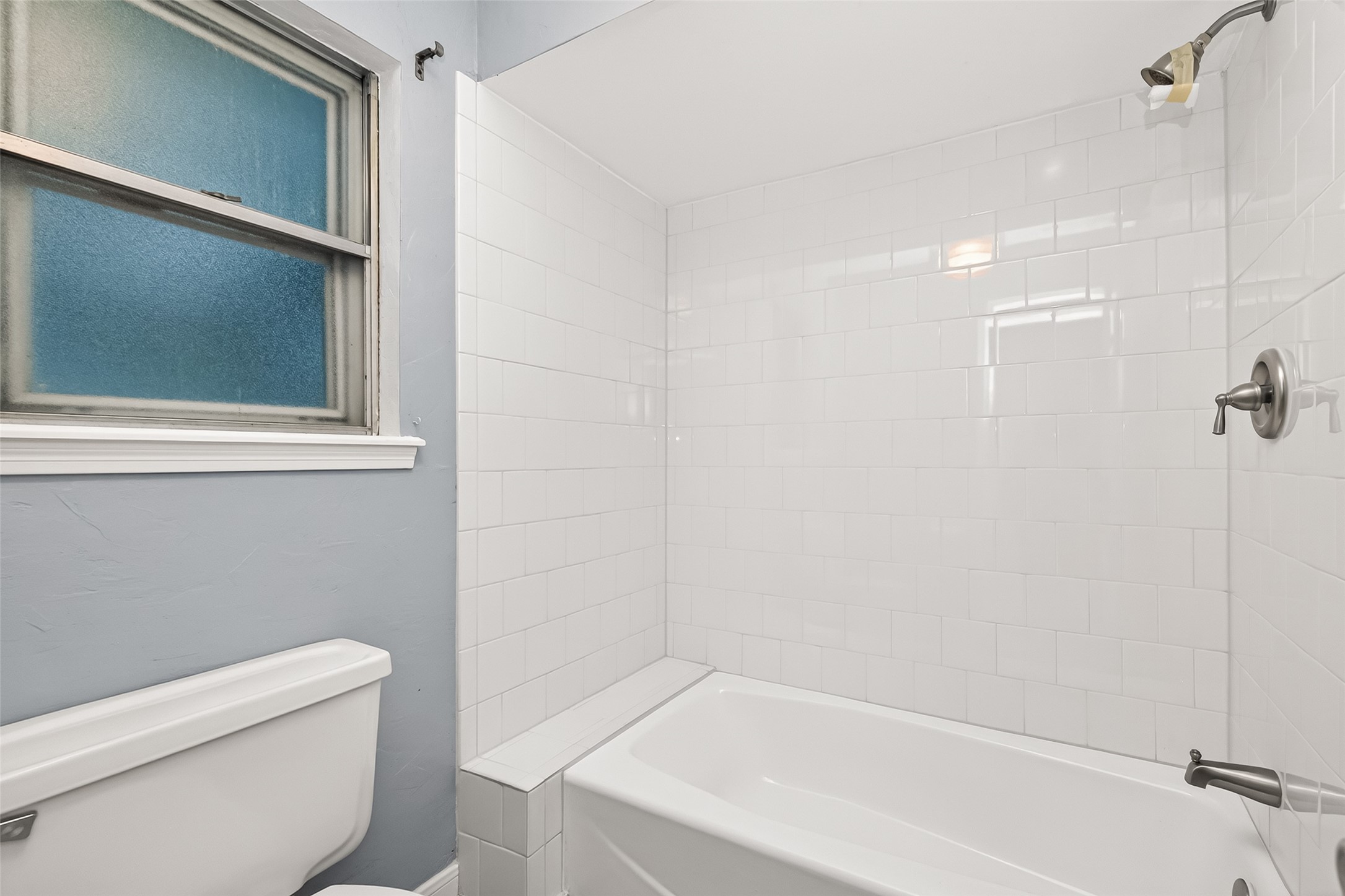 17810 Abby Lane Spring, TX 77379 - Photo 30 of 50 Primary bath/Very recent refinished tub
