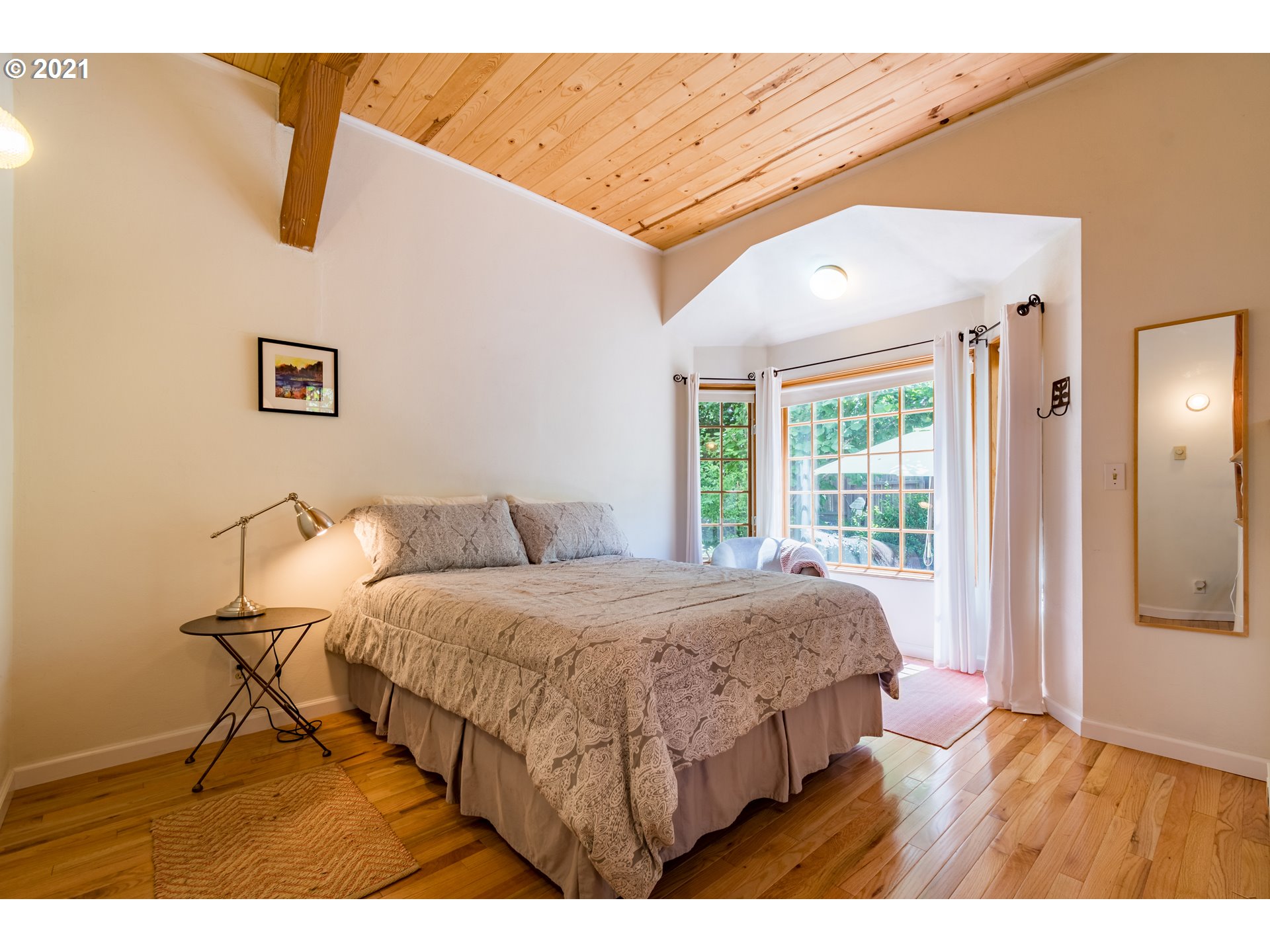 2500 Spring Boulevard Eugene, OR 97403 - Photo 25 of 32 Gallery Image 25