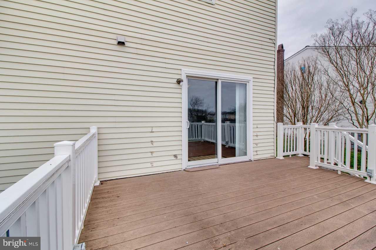 3941 Bayville Road Baltimore, MD 21220 - Photo 15 of 32 a view of a deck with a backyard