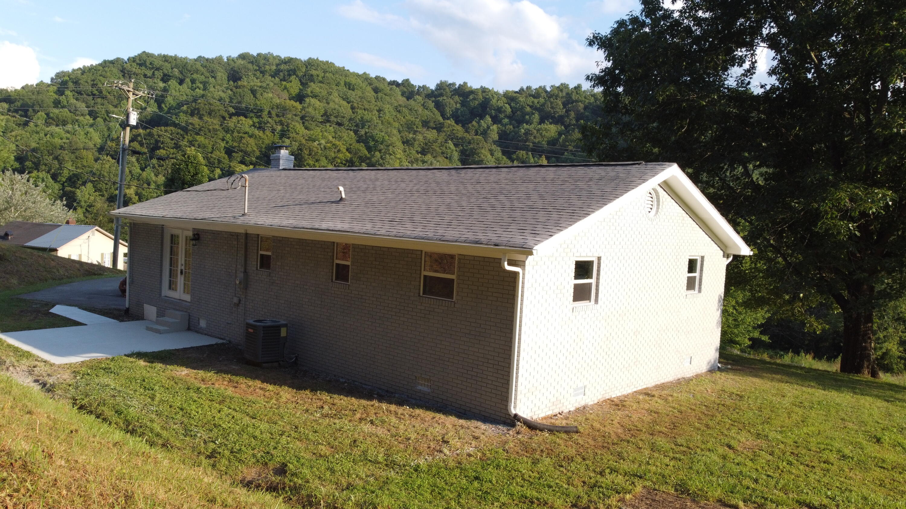 585 Valentine Branch Road Cannon, KY 40923 - Photo 3 of 28 DJI_0367