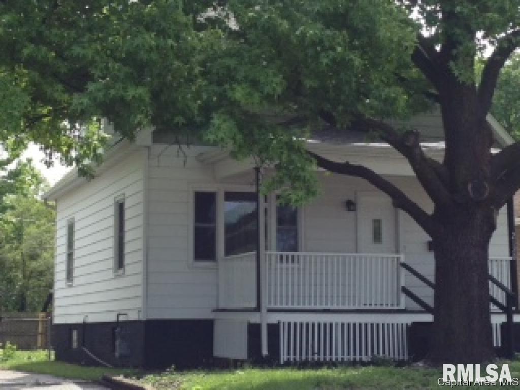 2120 South 11th Street Springfield, IL 62703 - Photo 1 of 3