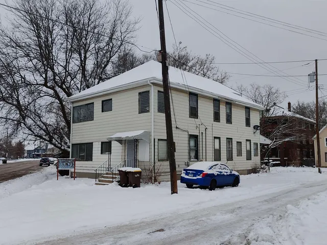 $139,900 | 125 North 9th Street, Rockford, IL 61107