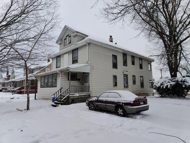 $139,900 | 125 North 9th Street, Rockford, IL 61107