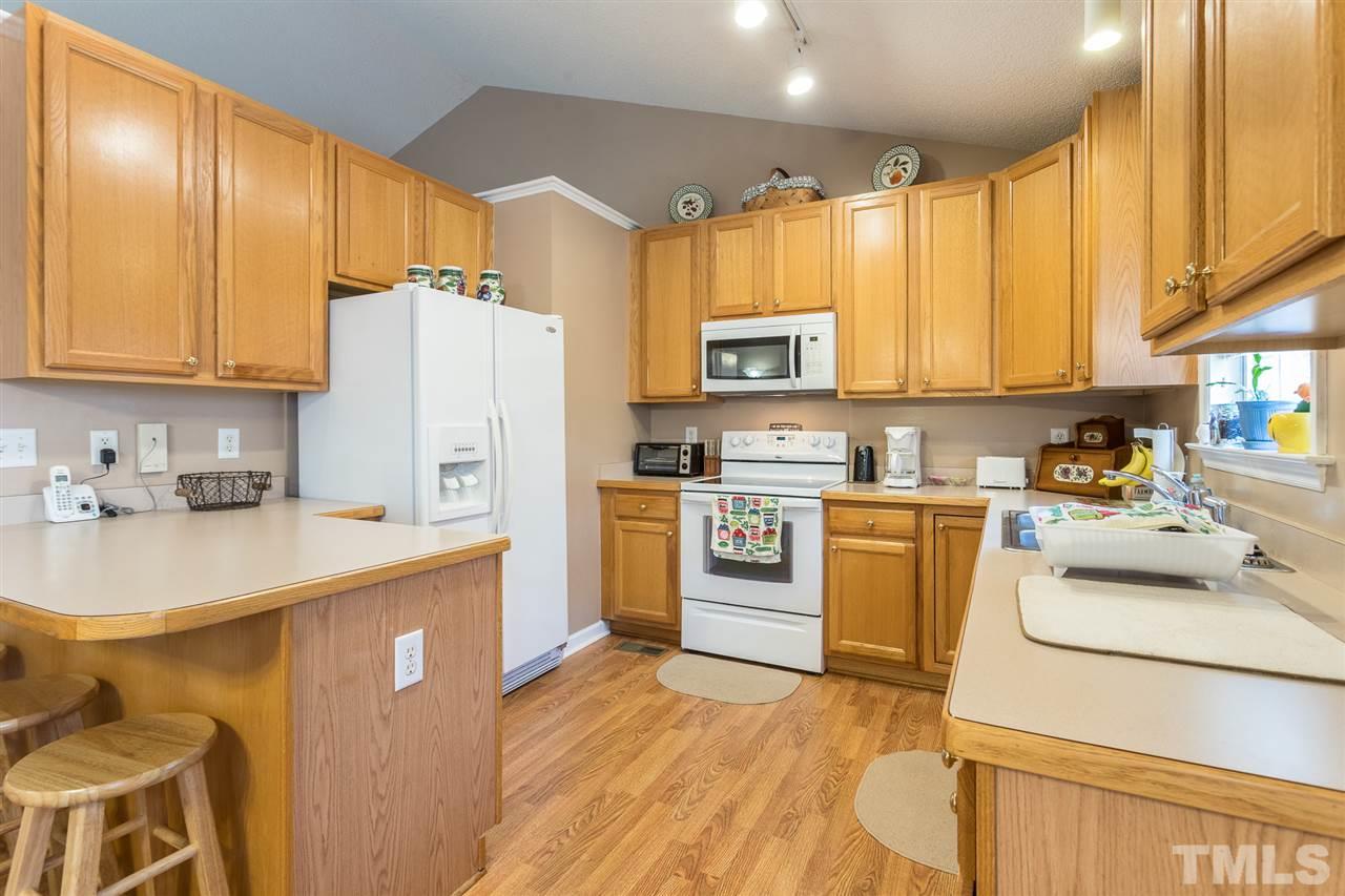 219 Beaver Ridge Way Benson, NC 27504 - Photo 12 of 24